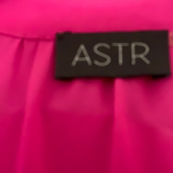 Astr fuchsia pink tunic - Picture 2 of 6